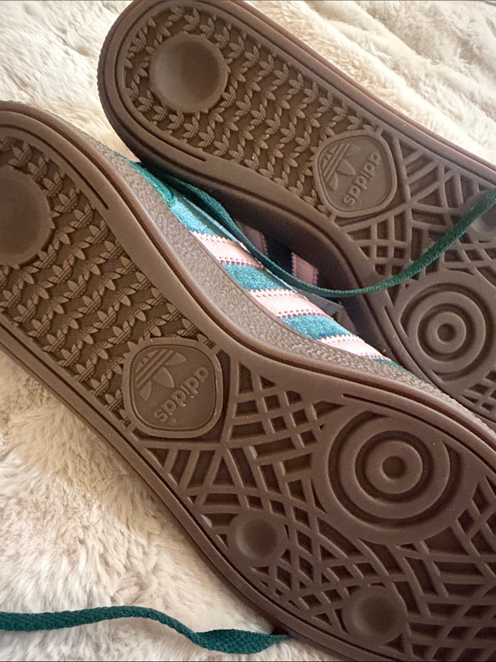 adidas Spezial Women’s Suede Sneakers in Green and Pink - Picture 3 of 3